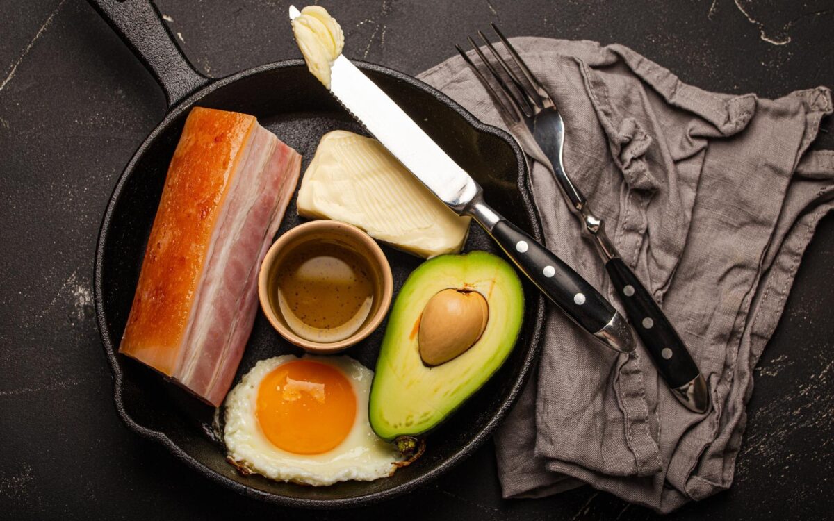 Dieta low-carb: ce alimente sunt permise și ce trebuie limitat