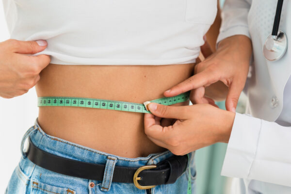 Adaptarea metabolică: ce se întâmplă cu metabolismul după luni de dietă